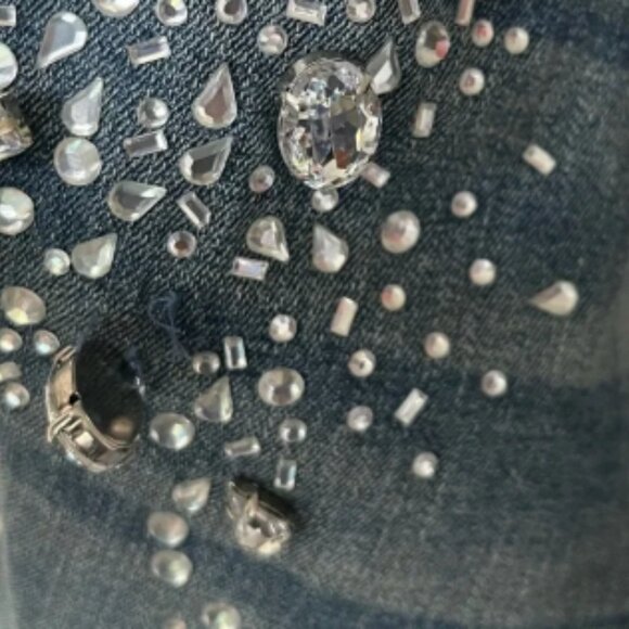 INC- NWT Flare Leg Curvy Fit Denim Jeans with Sparkly Diamond Rhinestone Size 2 - Picture 6 of 6
